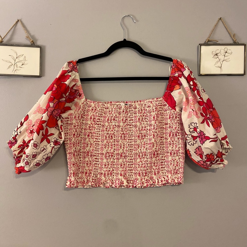 New BTFL-life cropped shirt